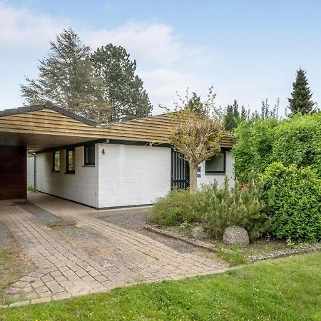 Amazing Home In Kalundborg With Kitchen Eksteriør billede